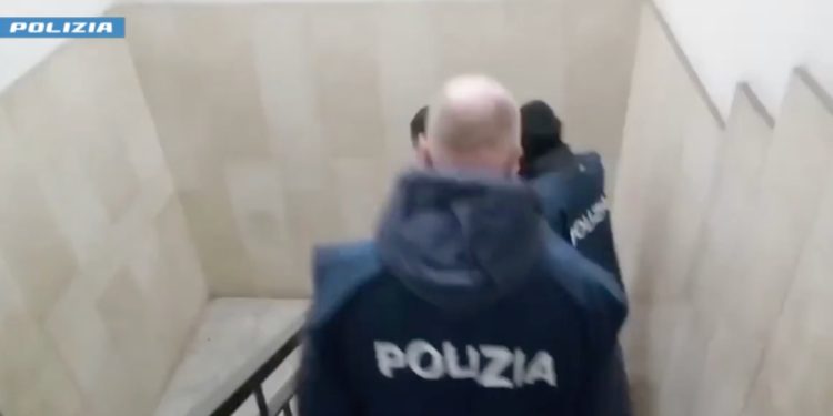 Terrorismo a Milano: arrestato un uomo legato a omicidi e attentati terroristici in Europa