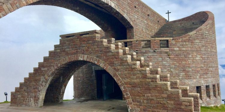 Chiesa di Santa maria degli Angeli, Monte Tamaro, Svizzera (Pixabay)