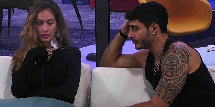 Javier Martinez e Helena Prestes: chiarimento al Grande Fratello (Foto Screen: Mediaset Infinity)