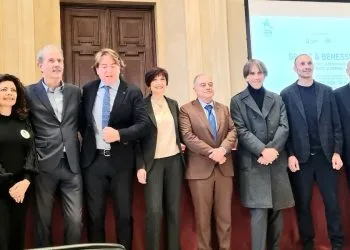 I relatori dell'iniziativa Sport Never Stop, al centro Nicola Gratteri