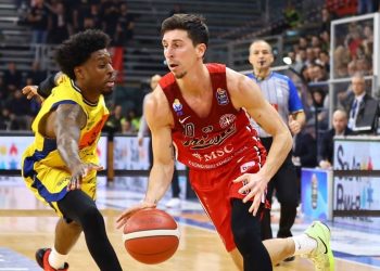 Michele Ruzzier con Trieste contro Scafati (da facebook.com/pallacanestrotrieste)