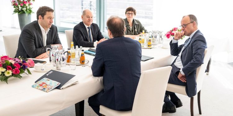 Merz e Scholz, Germania