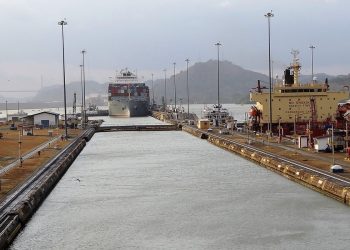 Il Canale di Panama (Foto di Steve Barker da Pixabay)