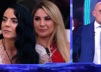 Shaila Gatta contro Signorini al Grande Fratello (Foto screen: Mediaset Infinity)