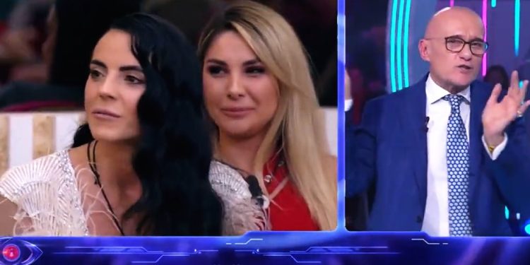 Shaila Gatta contro Signorini al Grande Fratello (Foto screen: Mediaset Infinity)