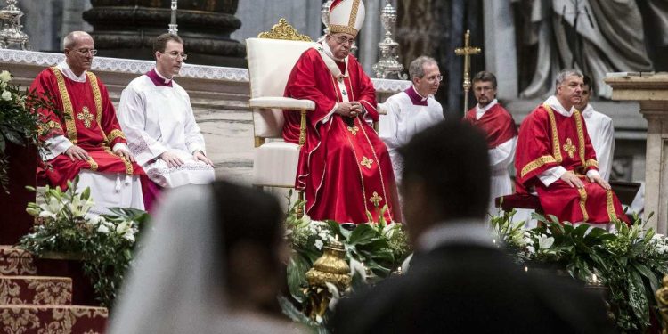 Sposi con Papa Francesco
