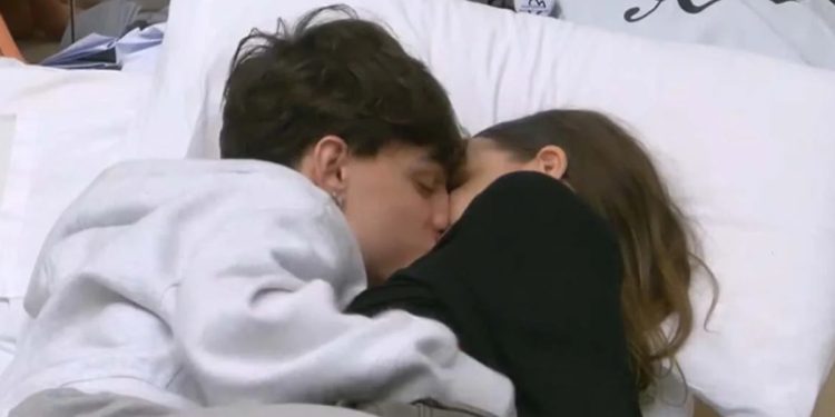 Luk3 e Alessia, Amici 24