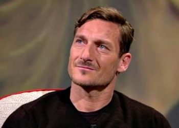 Francesco Totti va in Russia: perché? (Foto screen: Mediaset Infinity)