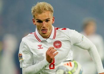 Gustav Isaksen con la maglia della Danimarca (Foto ANSA)