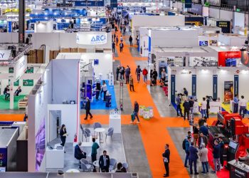 LAMIERA, la manifestazione internazionale dedicata all’industria delle macchine utensili lavoranti per deformazione e taglio della lamiera e delle tecnologie innovative legate al comparto.