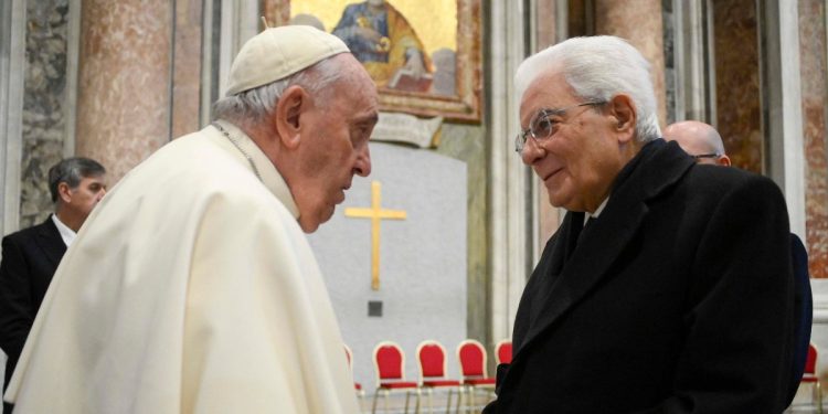 Papa Francesco con Mattarella