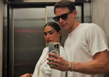 Melissa Satta e Carlo Beretta in vacanza e voci di crisi (Foto screen: Instagram)