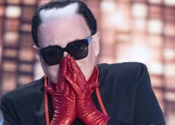 Cristiano Malgioglio in lacrime