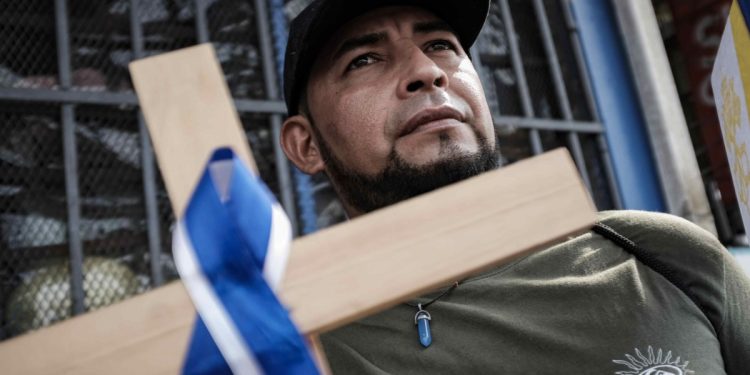 Cristiani in Nicaragua (Ansa)