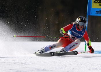 Lara Gut-Behrami nel gigante di Saalbach (Foto ANSA)