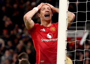 Rasmus Hojlund si dispera per un gol sbagliato (Foto ANSA)