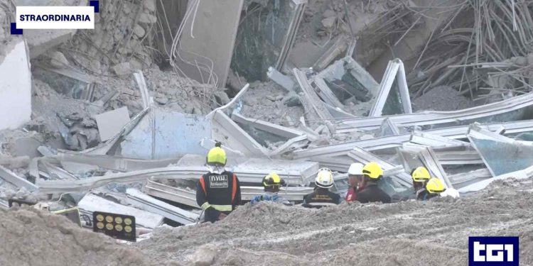 Violenta scossa di terremoto oggi in Myanmar (Foto: Tg1)