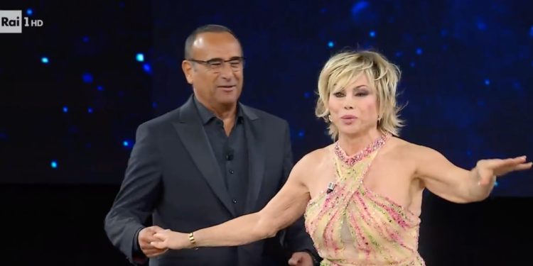 Carmen Russo felice a Ne vedremo delle belle