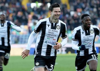 Jurgen Ekkelenkamp esulta per un gol con l'Udinese (Foto ANSA)