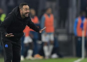 Roberto De Zerbi sulla panchina del Marsiglia (Foto ANSA)