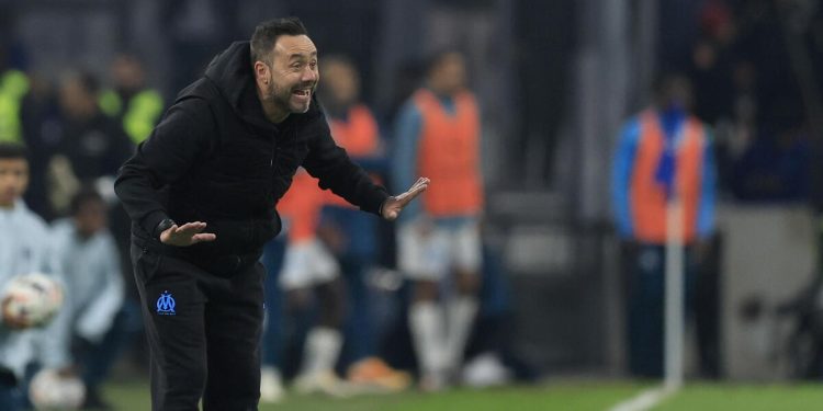 Roberto De Zerbi sulla panchina del Marsiglia (Foto ANSA)