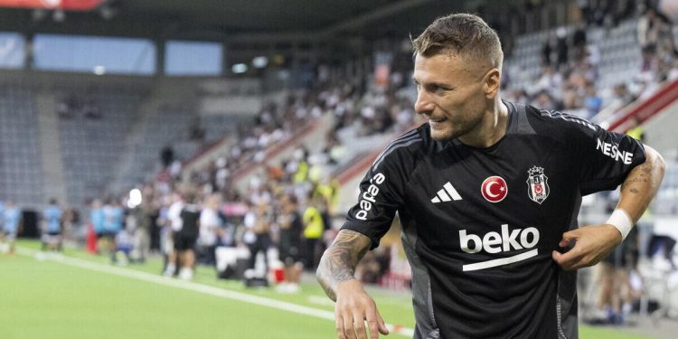 Ciro Immobile con la maglia del Besiktas (Foto ANSA)