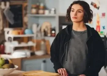 Cristina Che Dio ci aiuti 8