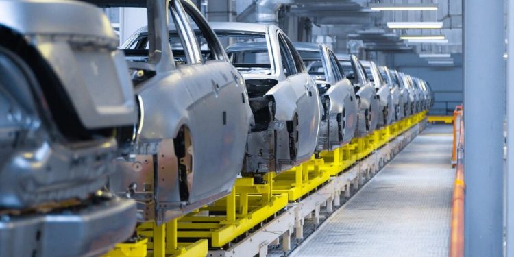 Fabbrica di automobili