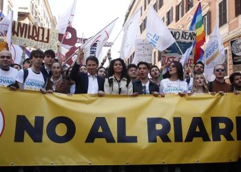 M5s, Conte, Riarmo UE