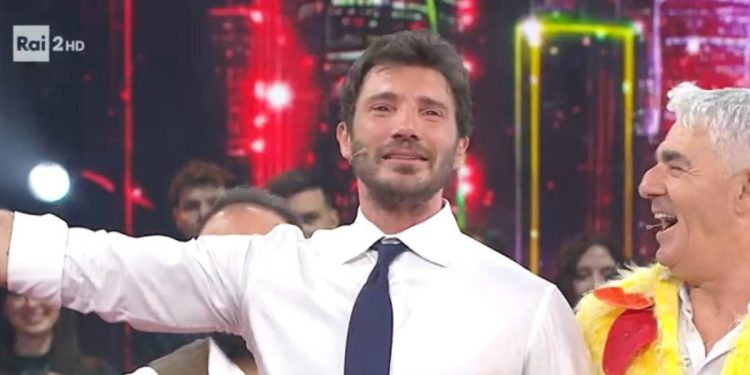 Stefano De Martino, Stasera tutto è possibile