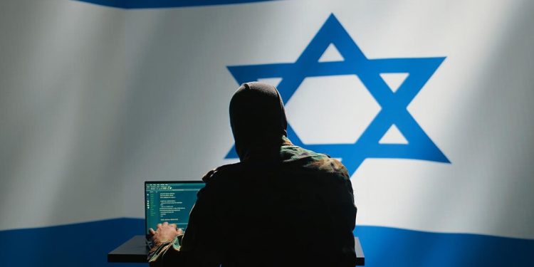 Antisemitismo sui social network