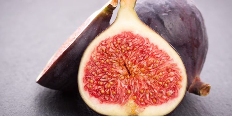 Fico tagliato a metà