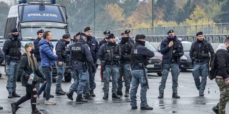 sgombero di un rave party