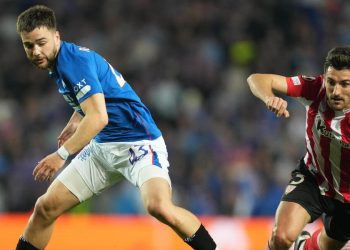 Nicolas Raskin e Daniel Vivian in Rangers Athletic Bilbao (Foto ANSA)