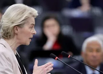 Ursula von der Leyen, presidente della Commissione europea (Ansa)