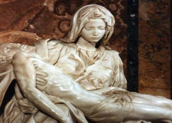 La Pietà di Michelagelo, simbolo della Deposizione del Corpo di Gesù nel Sabato Santo (Foto Web)