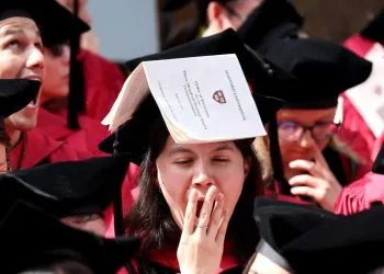 Cerimonia di laurea ad Harvard, 2023 (Ansa)
