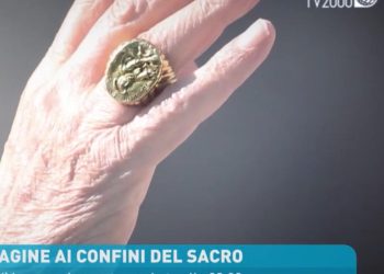 Papa, anello del pescatore (Foto: Tv2000)