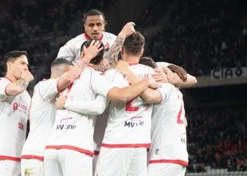 L'esultanza del Bari (da facebook.com/sscalciobari)