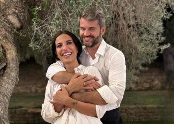 Compleanno Roberta Morise sorpresa