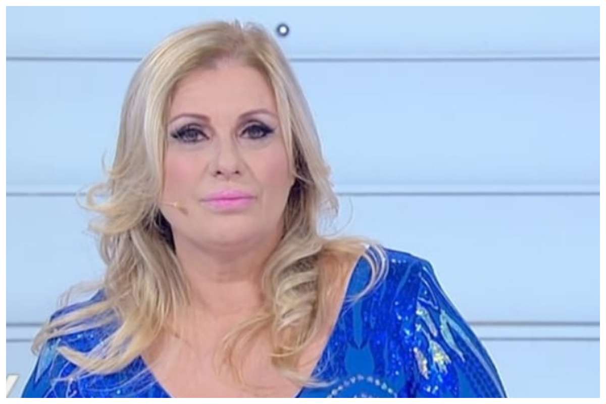 TIna Cipollari tutto sull'opinionista