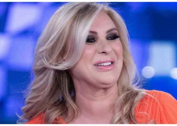 TIna Cipollari tutto sull'opinionista