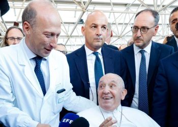 Prof. Alfieri con Papa Francesco