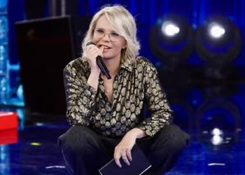 Amici 24 Maria De Filippi