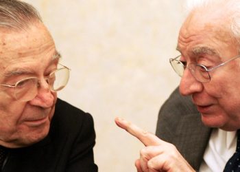 Giulio Andreotti (s) e Francesco Cossiga nel 2005 (Ansa)