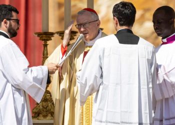 Messa Parolin per i Novendiali