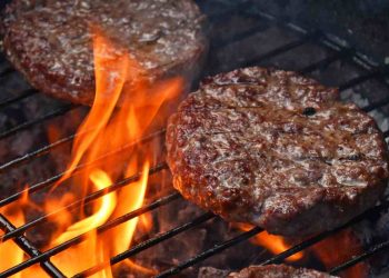 hamburger cottura devi togliere la pellicola