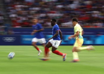 Arnaud Kalimuendo con la Francia alle Olimpiadi (Foto ANSA)