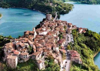 borgo bellissimo a due passi da casa