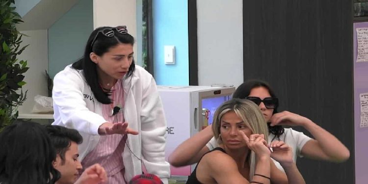 Scintille a The Couple